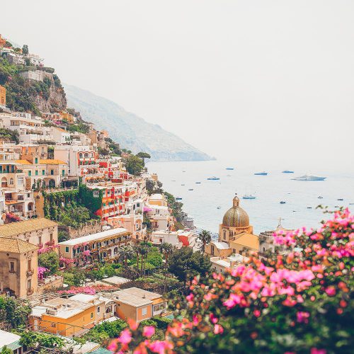 1view-of-the-town-of-positano-with-flowers-JLHBU34-min